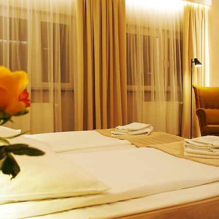 Hotel Relax Kęty Eksteriør bilde