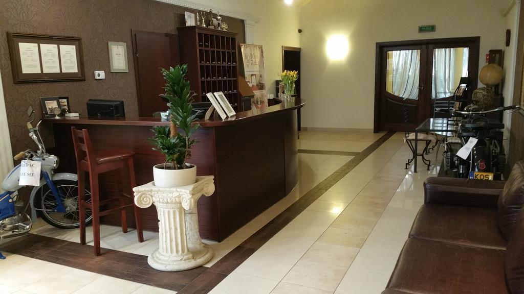 Hotel Relax Kęty Eksteriør bilde