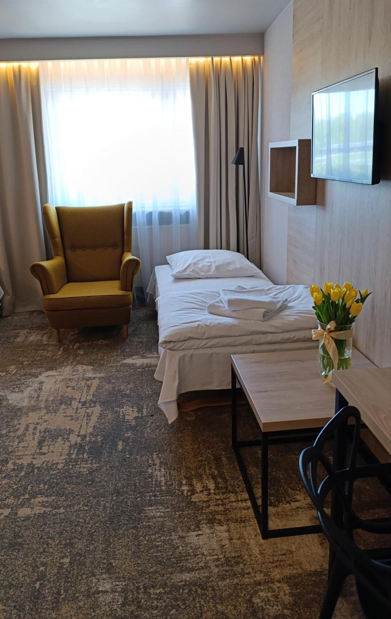 Hotel Relax Kęty Eksteriør bilde