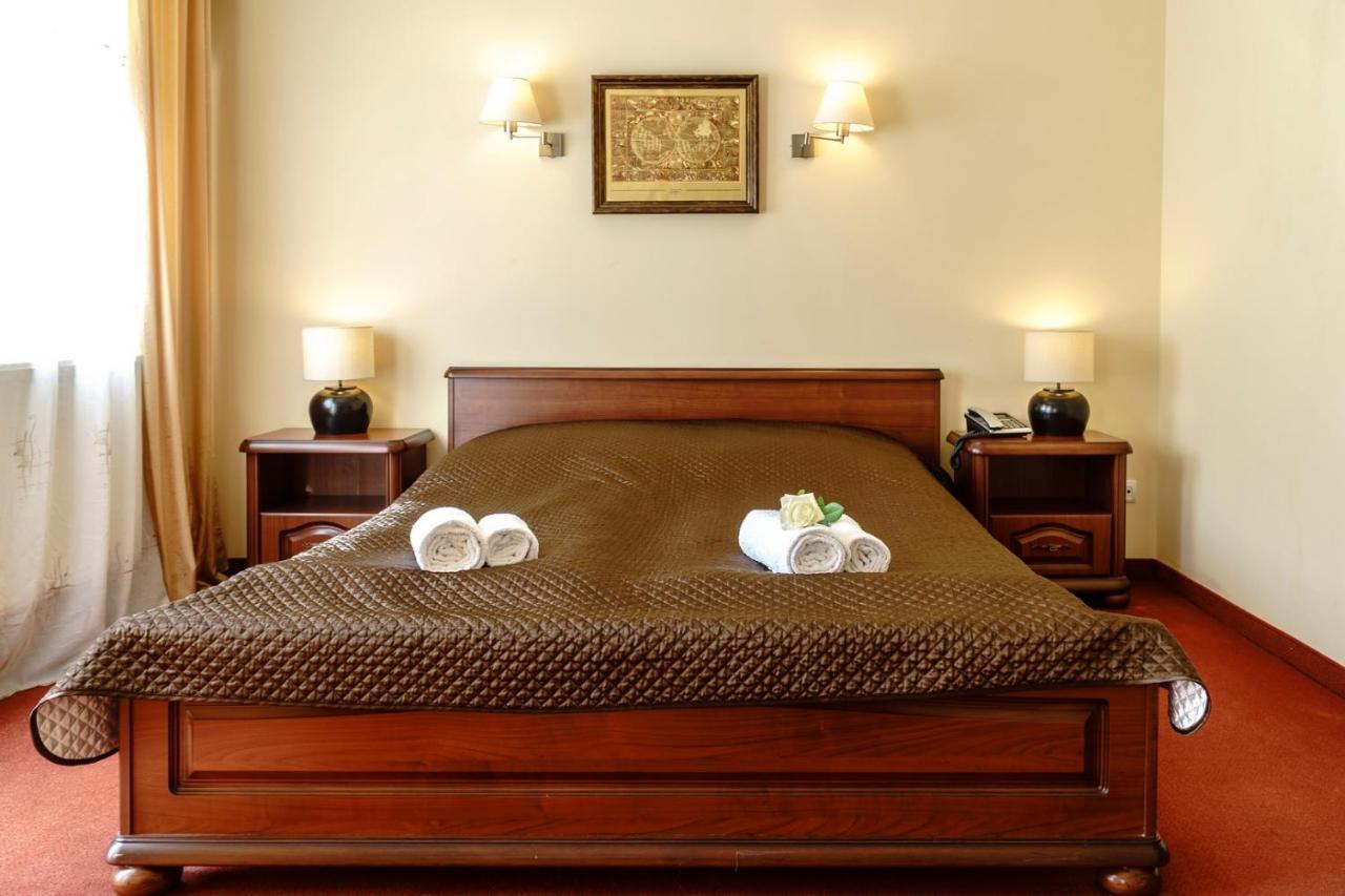 Hotel Relax Kęty Eksteriør bilde